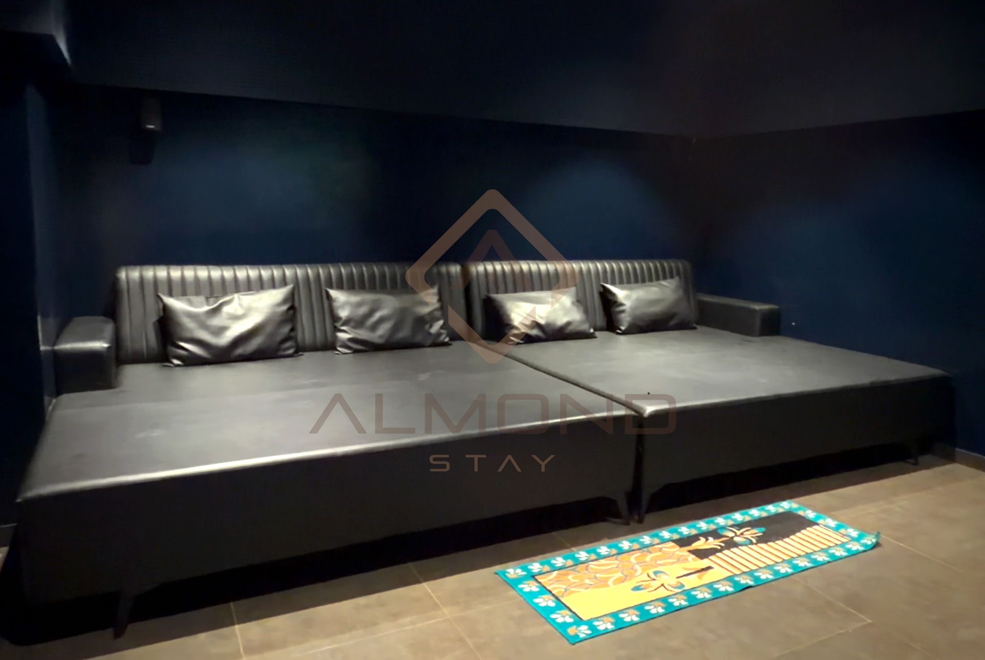  The Hideout image 6